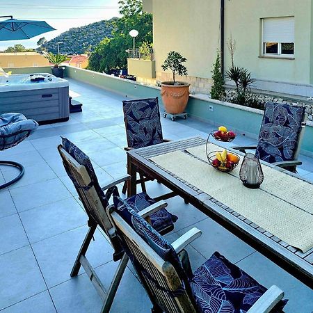 2 Bedroom Beautiful Apartment In מאקרסקה מראה חיצוני תמונה