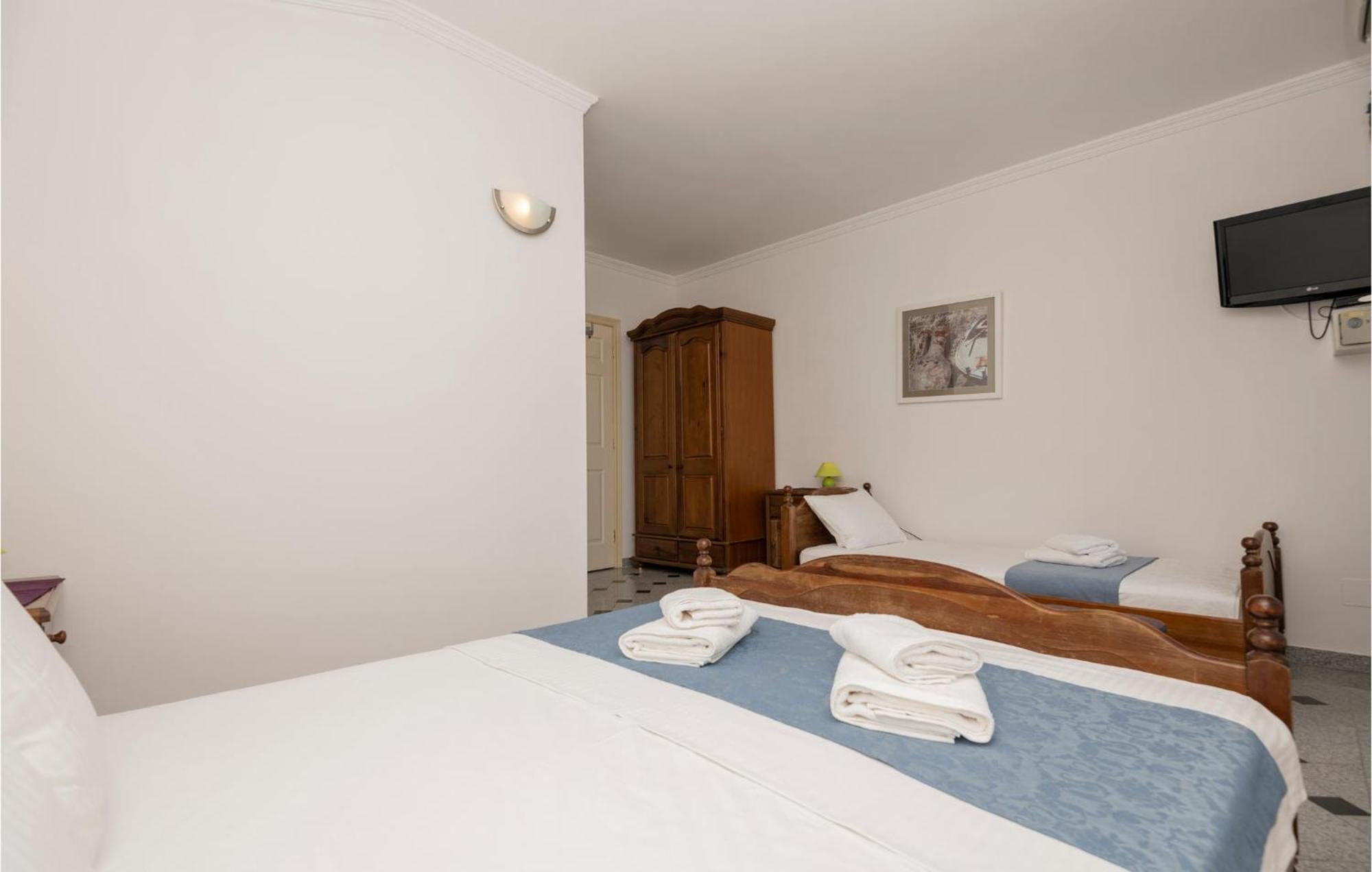 2 Bedroom Beautiful Apartment In מאקרסקה מראה חיצוני תמונה